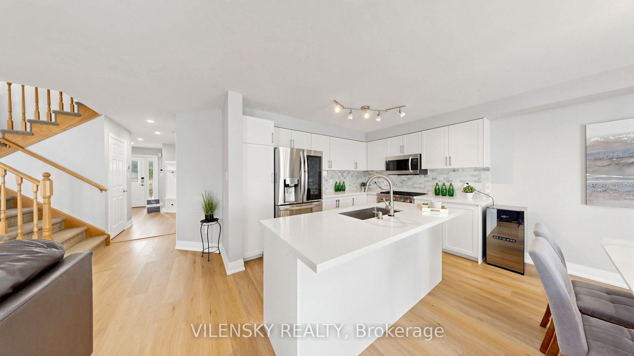 Additional image 3 of 96 Sawmill Valley Drive, Newmarket, ON, L3X 2S3