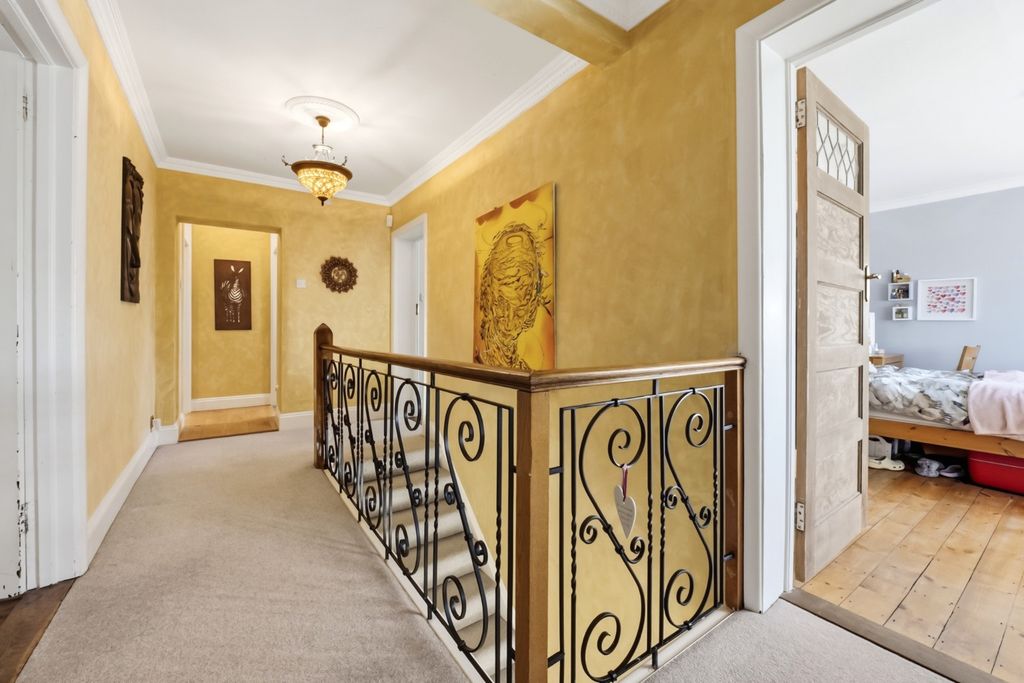 Additional image 17 of 4 bed detached house for saleCastle View Road, Strood, Rochester ME2