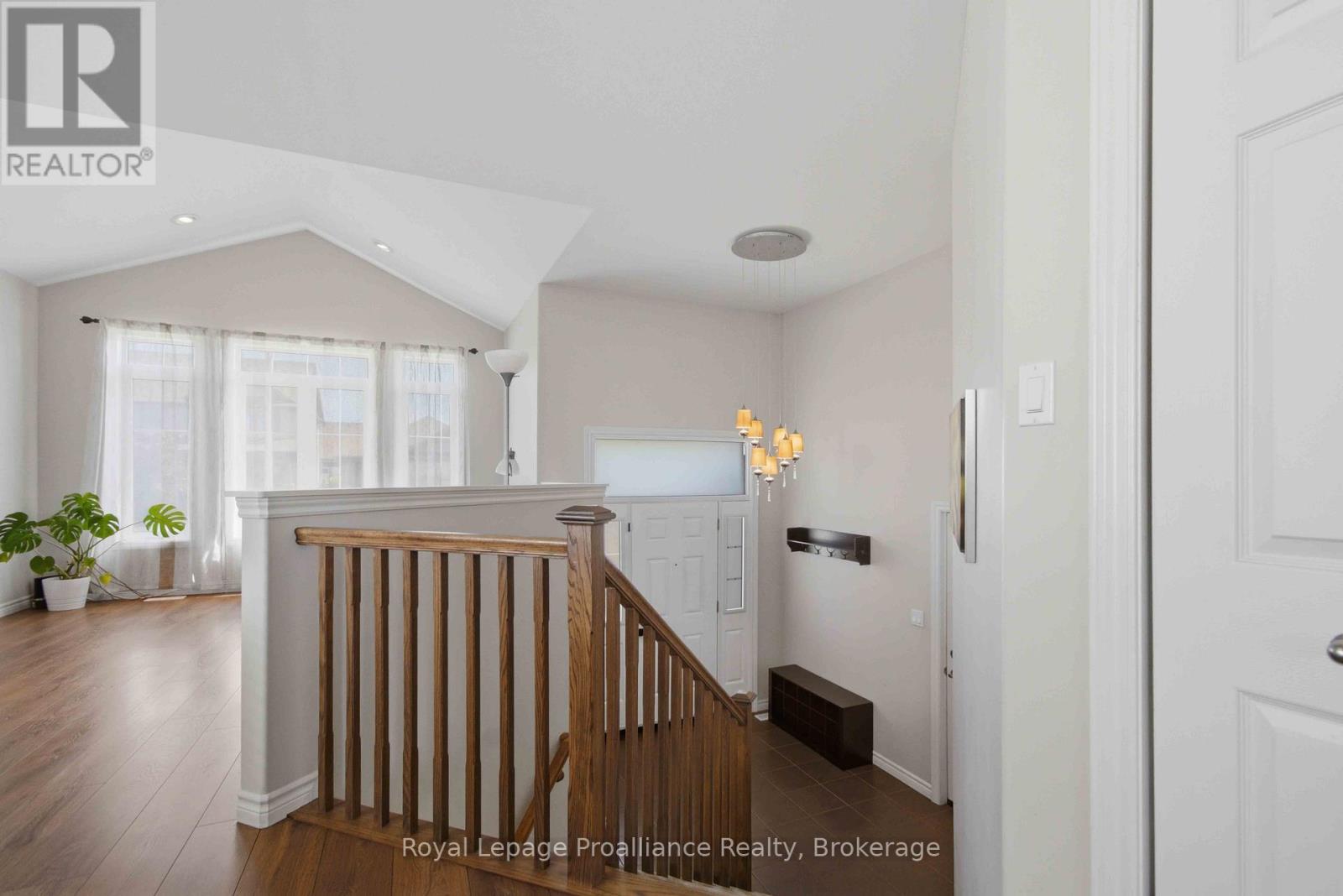 5 Walnut Drive, Belleville, ON, K8N 0E3 photo 3