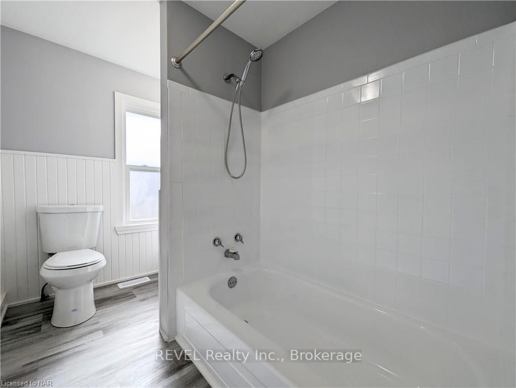 Additional image 5 of 4591 Homewood Avenue, Niagara Falls, ON, L2E 4X9