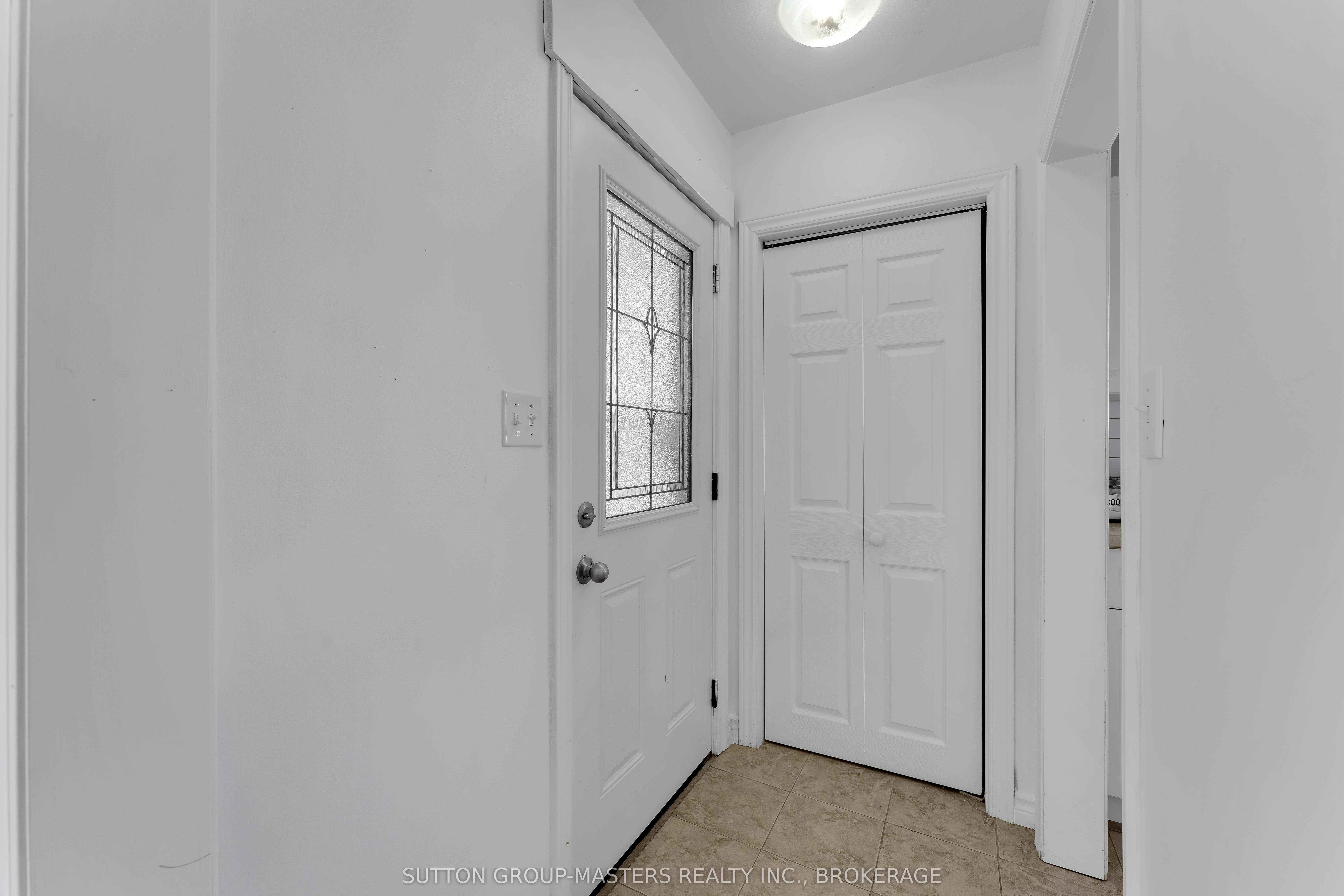 40 Crescent Drive, Kingston, ON, K7M 4J5 photo 3