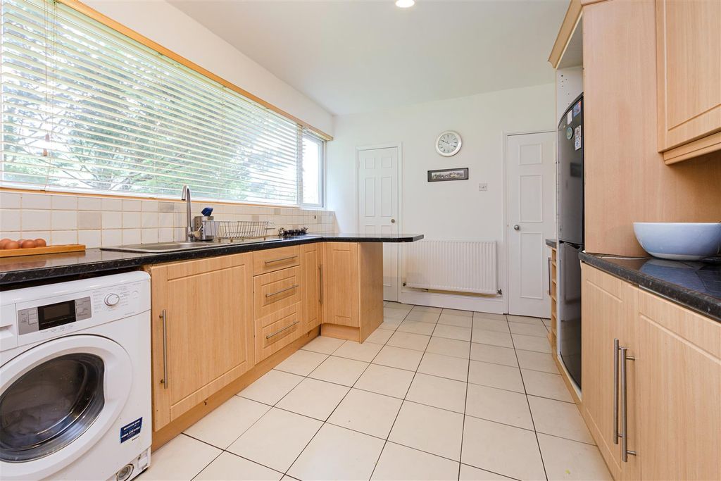 Additional image 12 of 1 bed flat for saleBrook Court, Watling Street, Radlett WD7