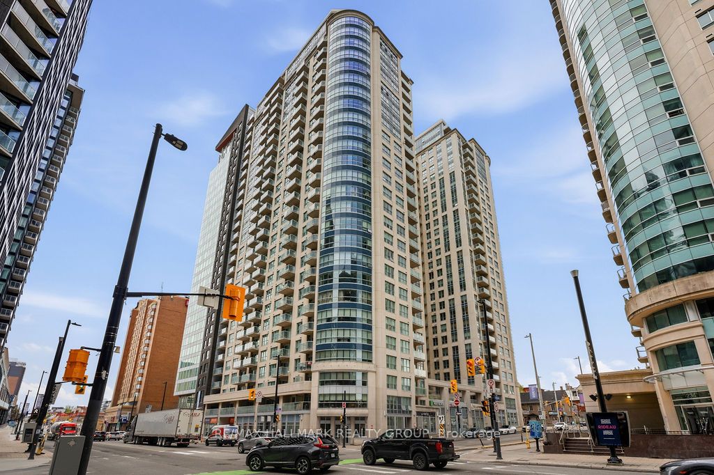 1406-242 Rideau Street, Ottawa, ON, K1N 0B7