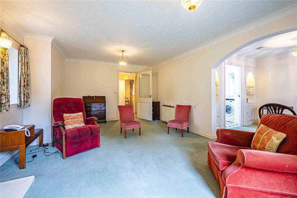 Additional image 6 of 2 bed flat for saleWatling Street, Radlett, Hertfordshire WD7
