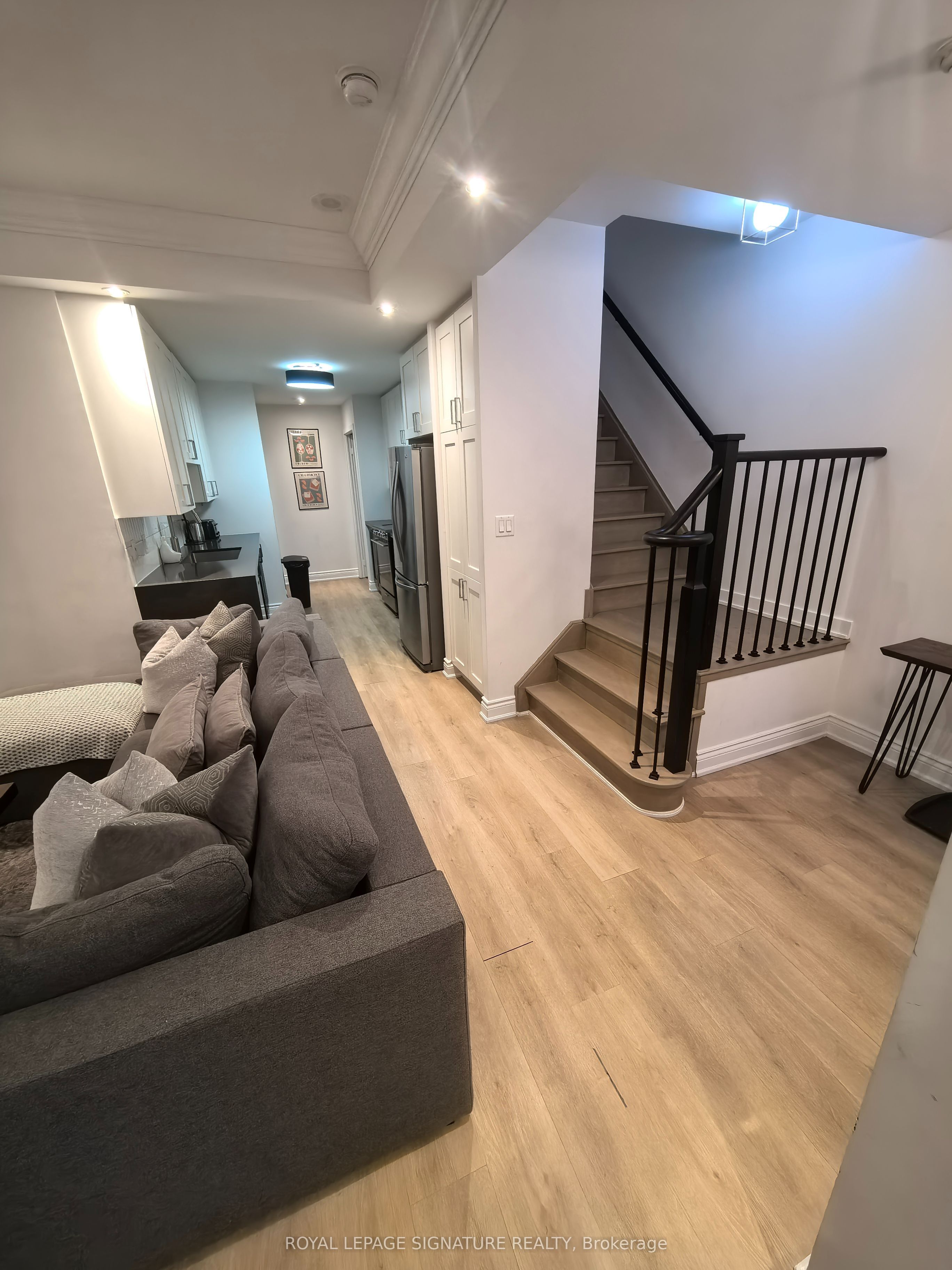 Additional image 3 of TH6-4065 Brickstone Mews, Mississauga, ON, L5B 0G3