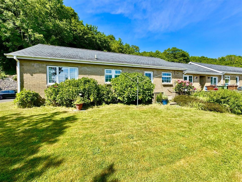 Additional image 2 of 3 bed detached bungalow for salePlas Tanrallt, Pwllheli LL53
