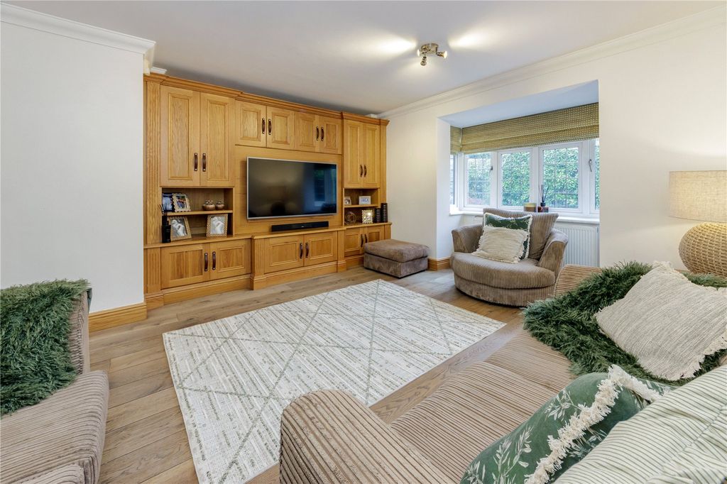 Additional image 10 of 5 bed detached house for saleNewlands Avenue, Radlett, Hertfordshire WD7