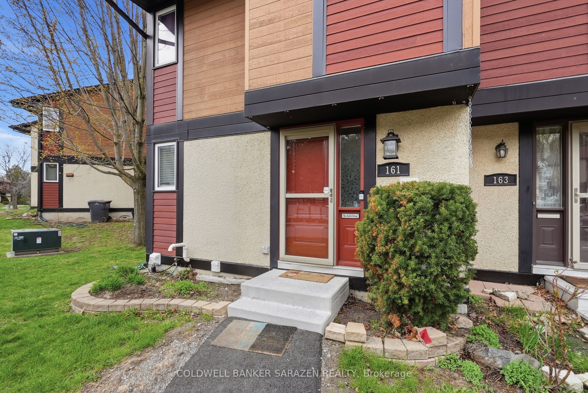 161 Mcclintock Way, Ottawa, ON, K2L 2A5 photo 2