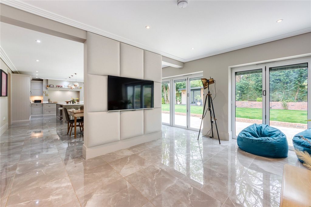 Additional image 5 of 5 bed detached house for saleAldenham Avenue, Radlett, Hertfordshire WD7