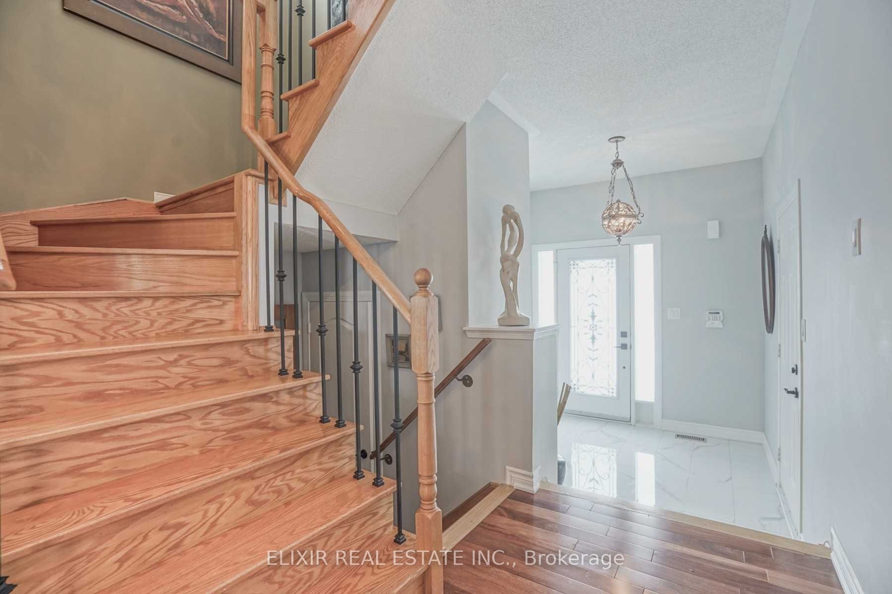 Additional image 3 of 32 Florette Place, Brampton, ON, L7A 3G6