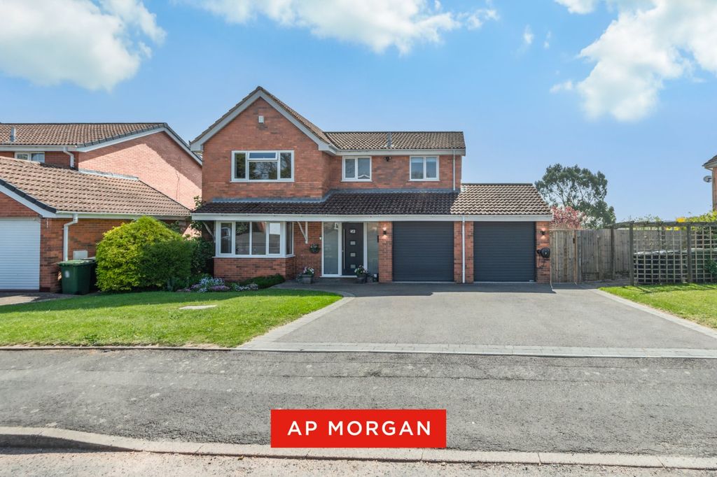 5 bed detached house for saleBlackstitch Lane, Webheath, Redditch B97