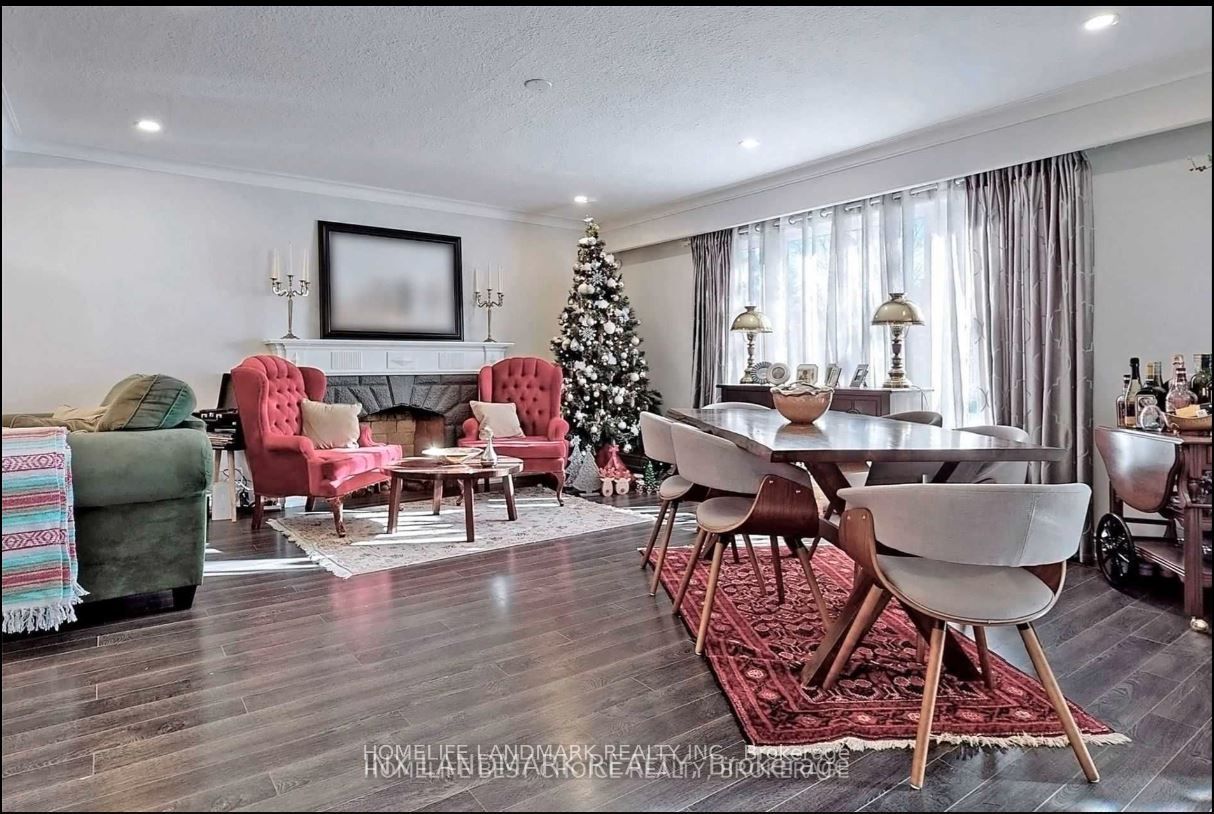 Main-32 Kirk Drive, Markham, ON, L3T 3L1