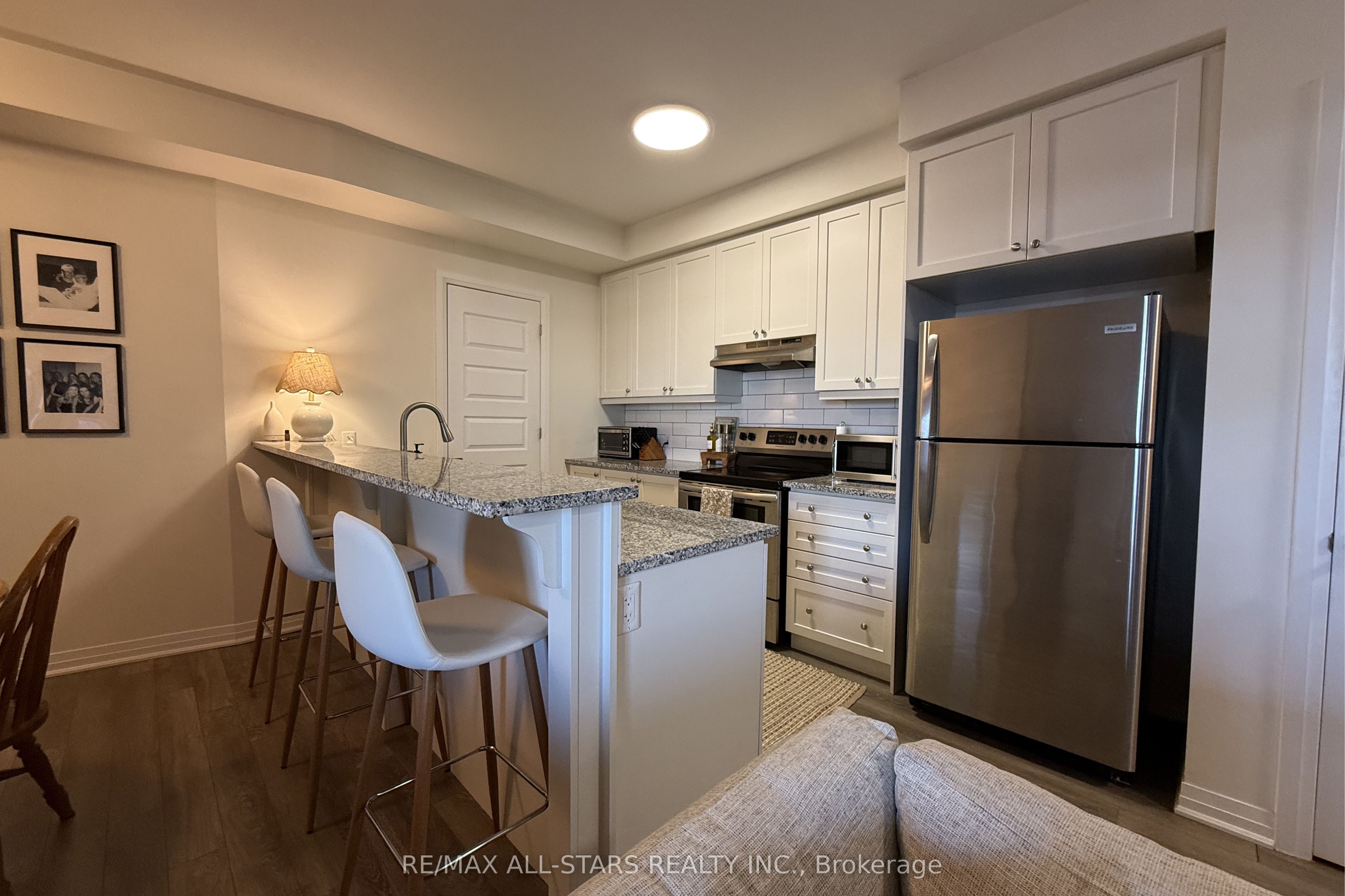 Additional image 2 of 418-58 Adam Sellers Street, Markham, ON, L6B 1P5
