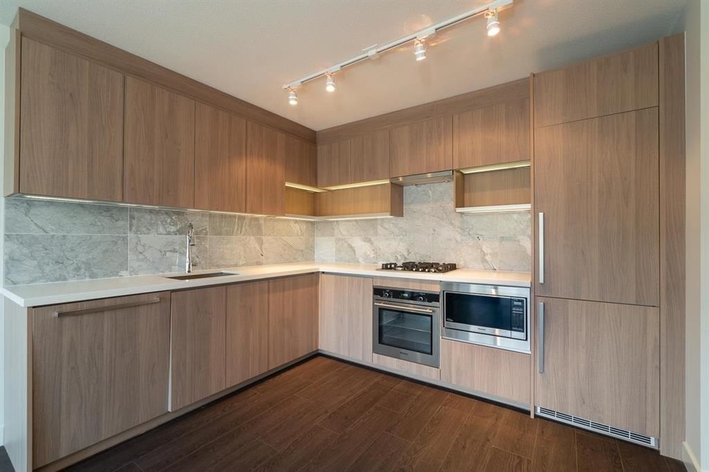 Additional image 6 of 3815-13750 100 Avenue, Surrey, BC, V3T 0L3
