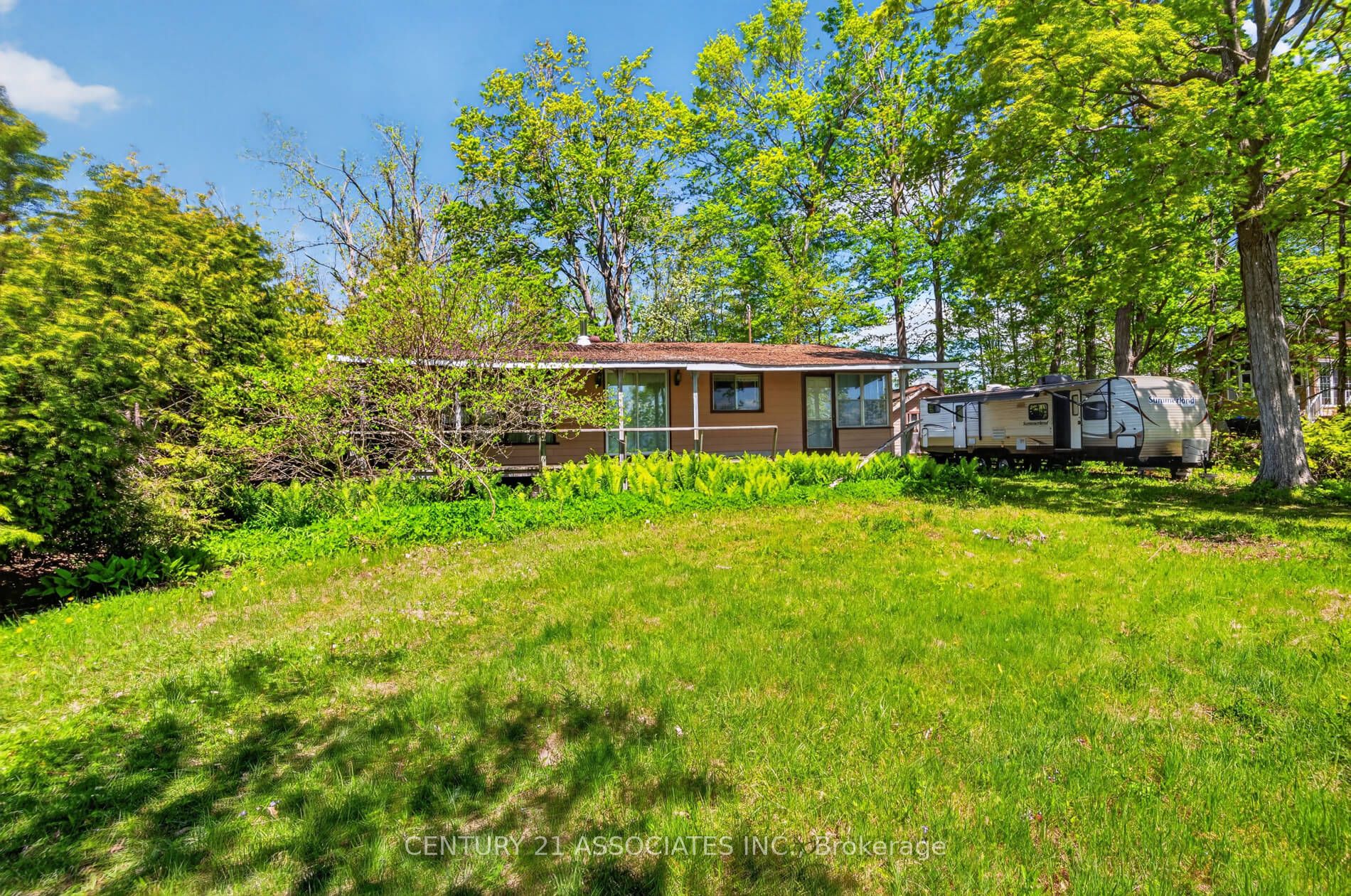 30 Myrtle Avenue, Oro-medonte, ON, L0L 1T0