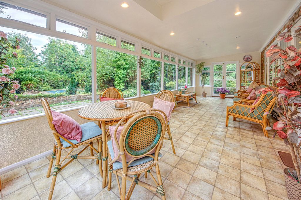 Additional image 4 of 6 bed detached house for saleNewlands Avenue, Radlett, Hertfordshire WD7