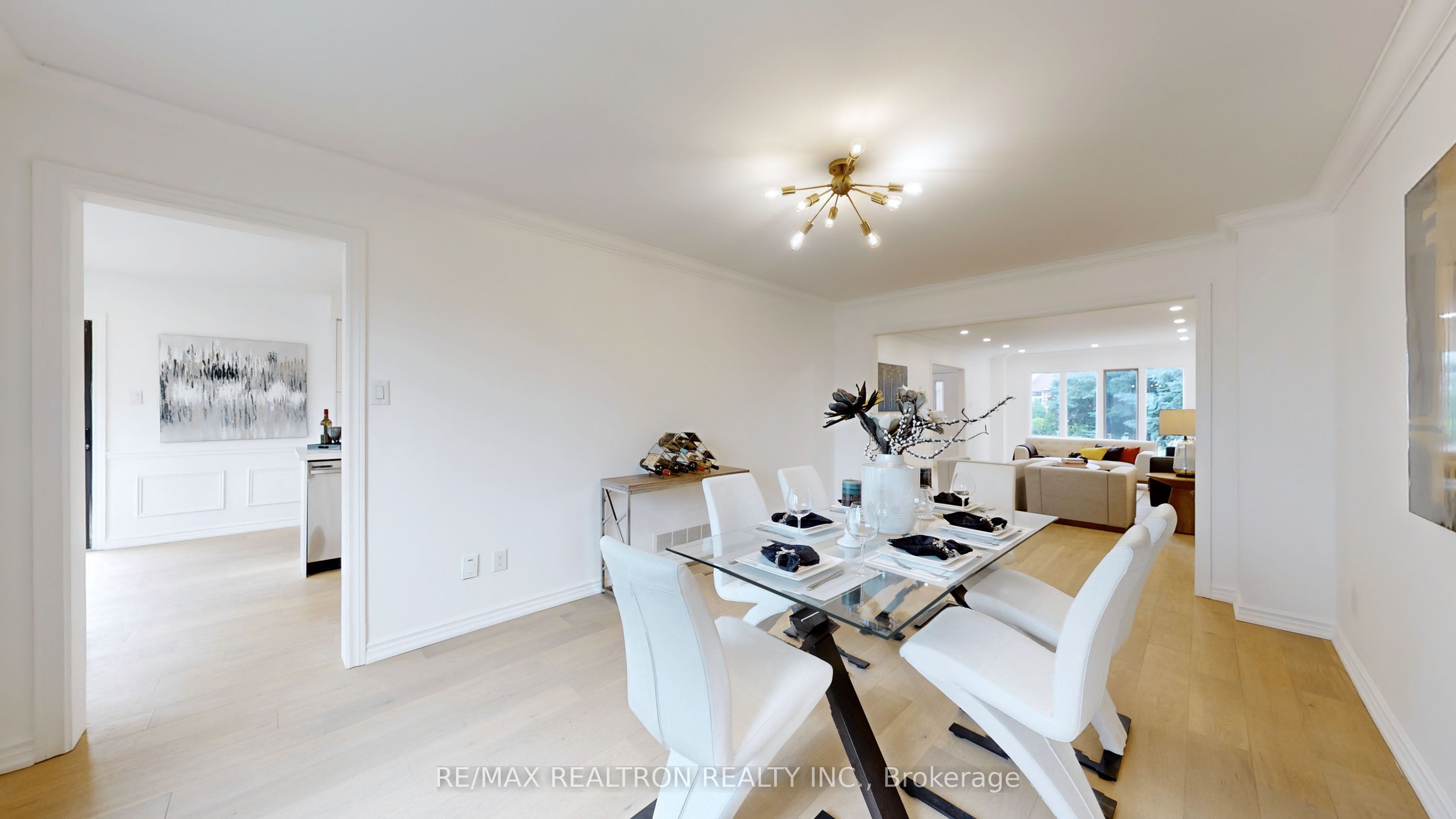 54 Central Park Drive, Markham, ON, L3P 7E4 photo 4