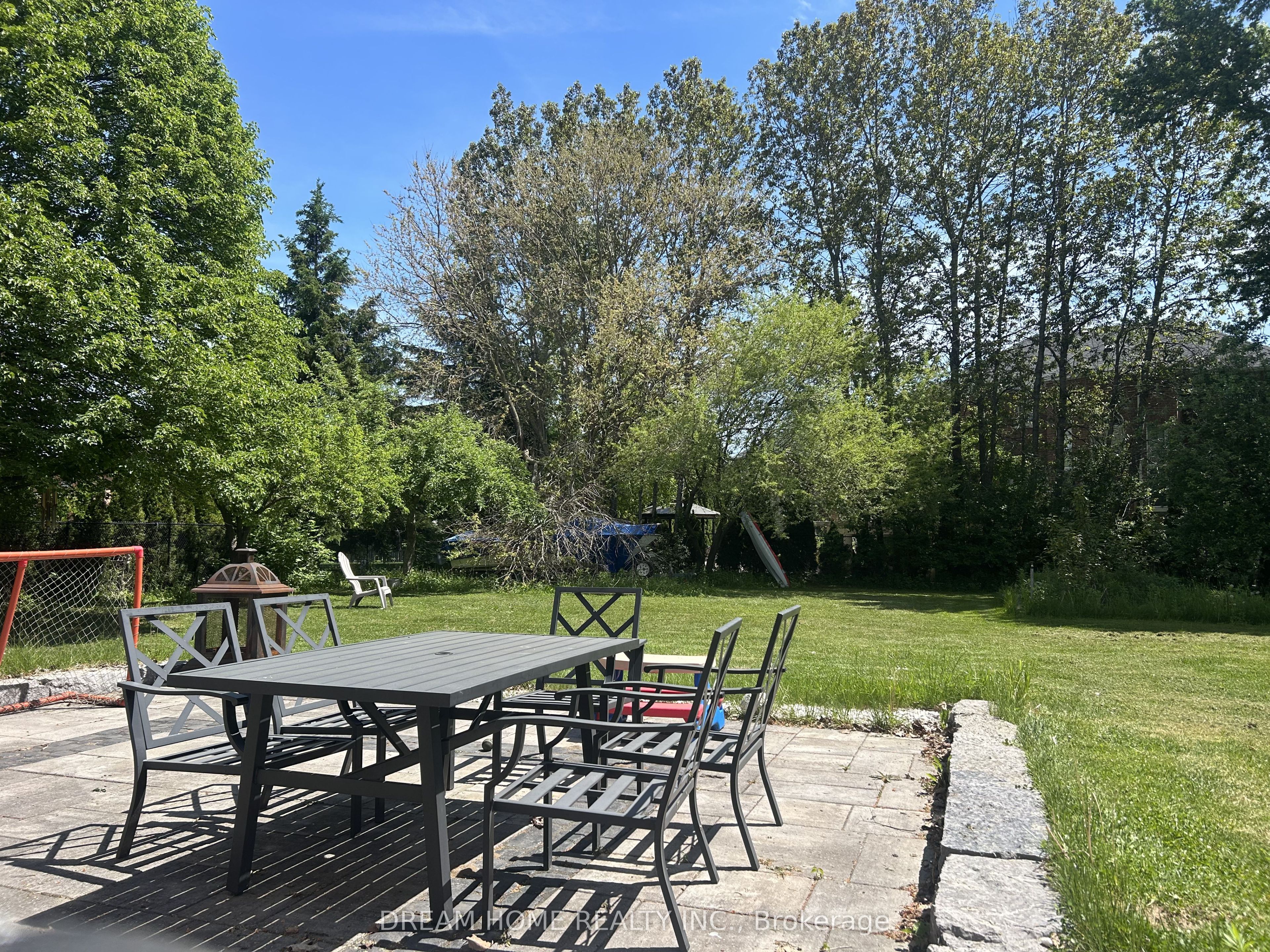 51 Dunn Drive, Richmond Hill, ON, L4E 3H8 photo 2