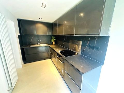 Warwick Road, Hounslow TW4
