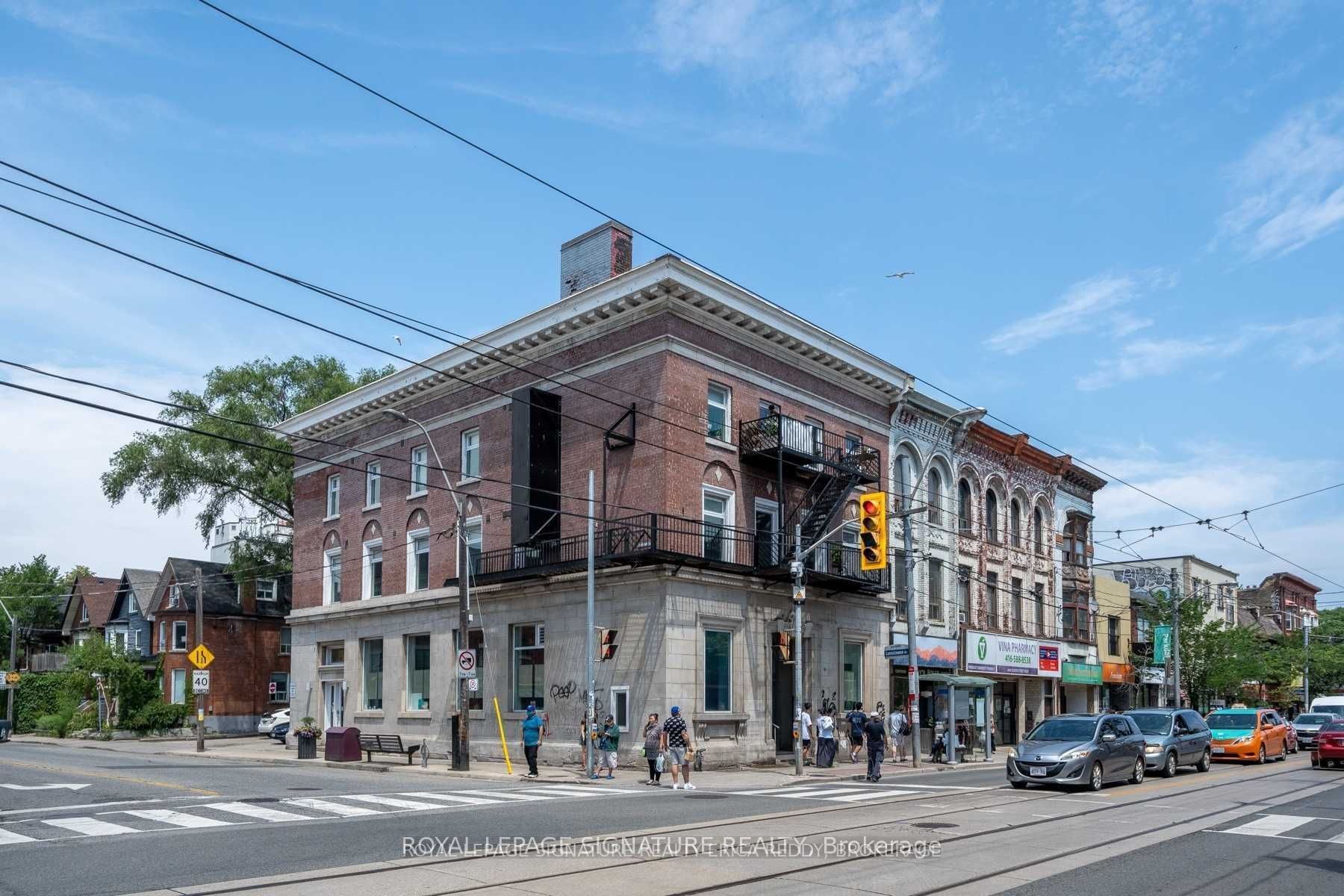 2B-1 Lansdowne Avenue, Toronto, ON, M6K 2V7
