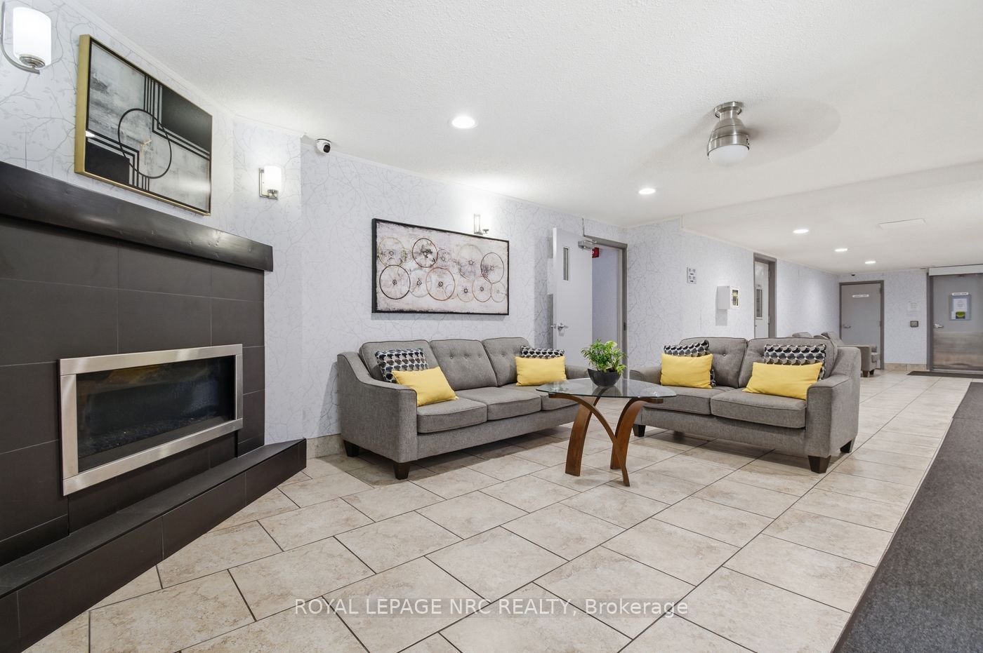 117-198 Scott Street E, St. Catharines, ON, L2N 5T3 photo 3