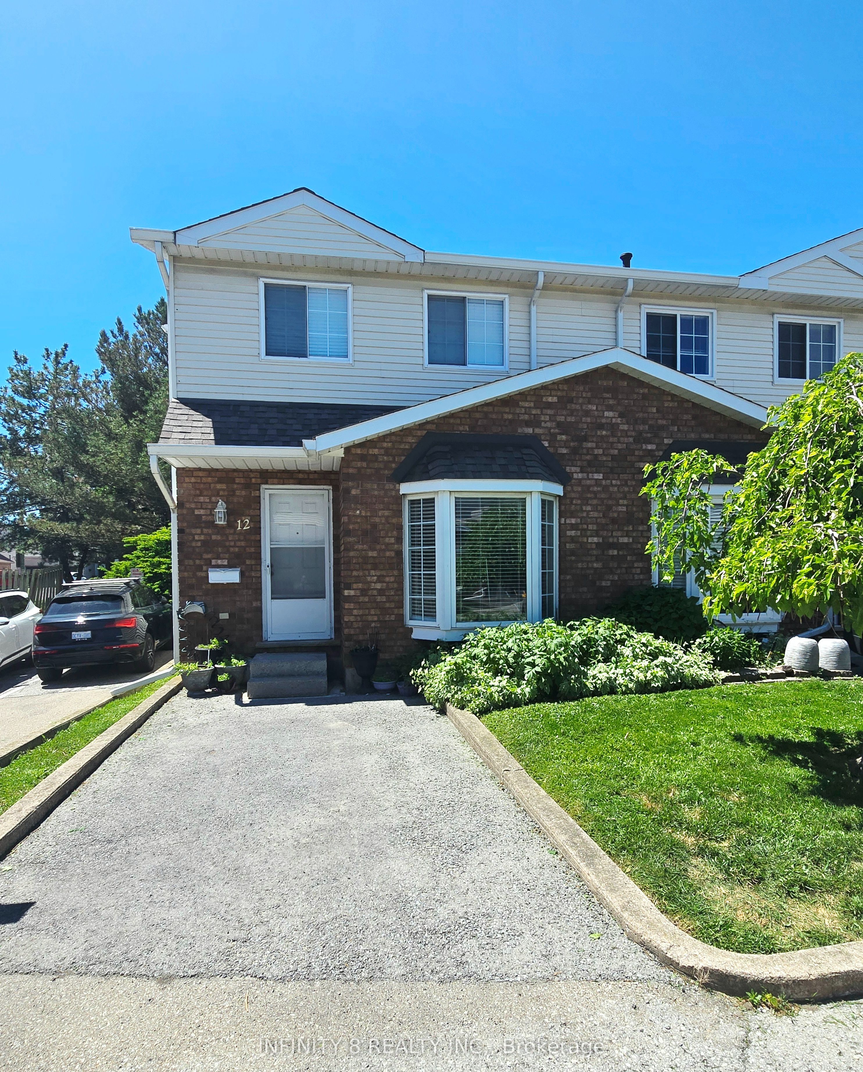 12-6910 Kalar Road, Niagara Falls, ON, L2H 2T7
