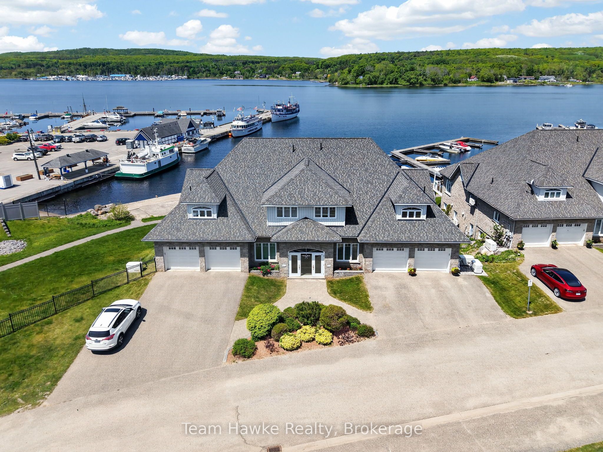 8-2 Beck Boulevard, Penetanguishene, ON, L9M 2J4