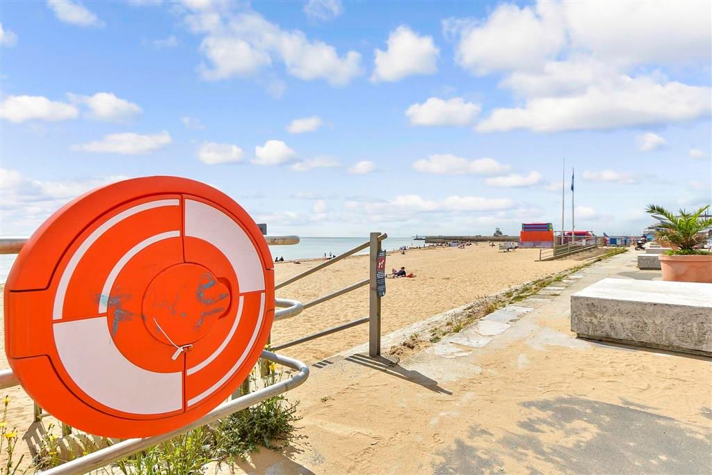 Additional image 12 of 2 bed flat for saleBeach Drive, Ramsgate, Kent CT11