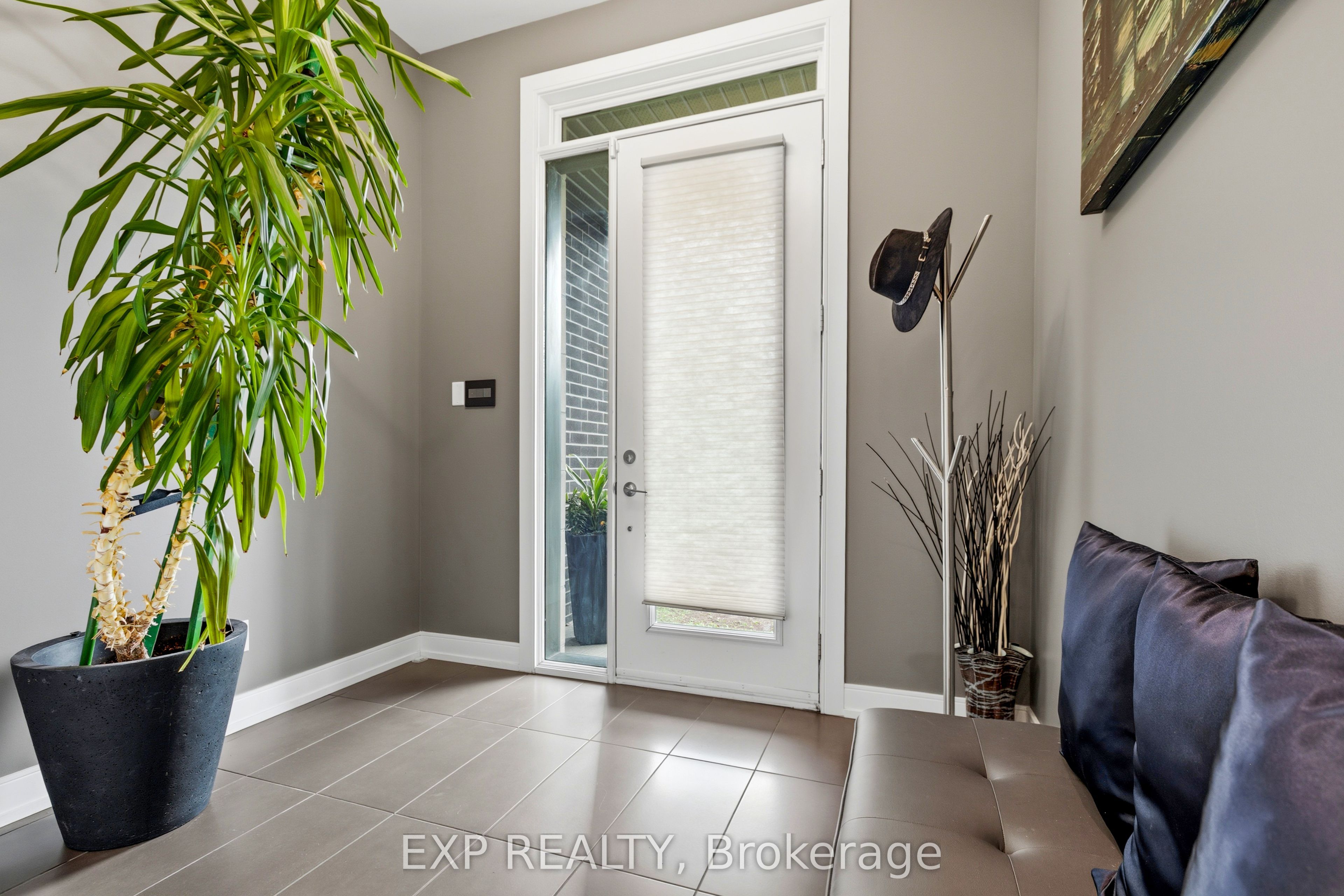 Additional image 3 of 157 Wesley Avenue, Ottawa, ON, K1Z 7A1