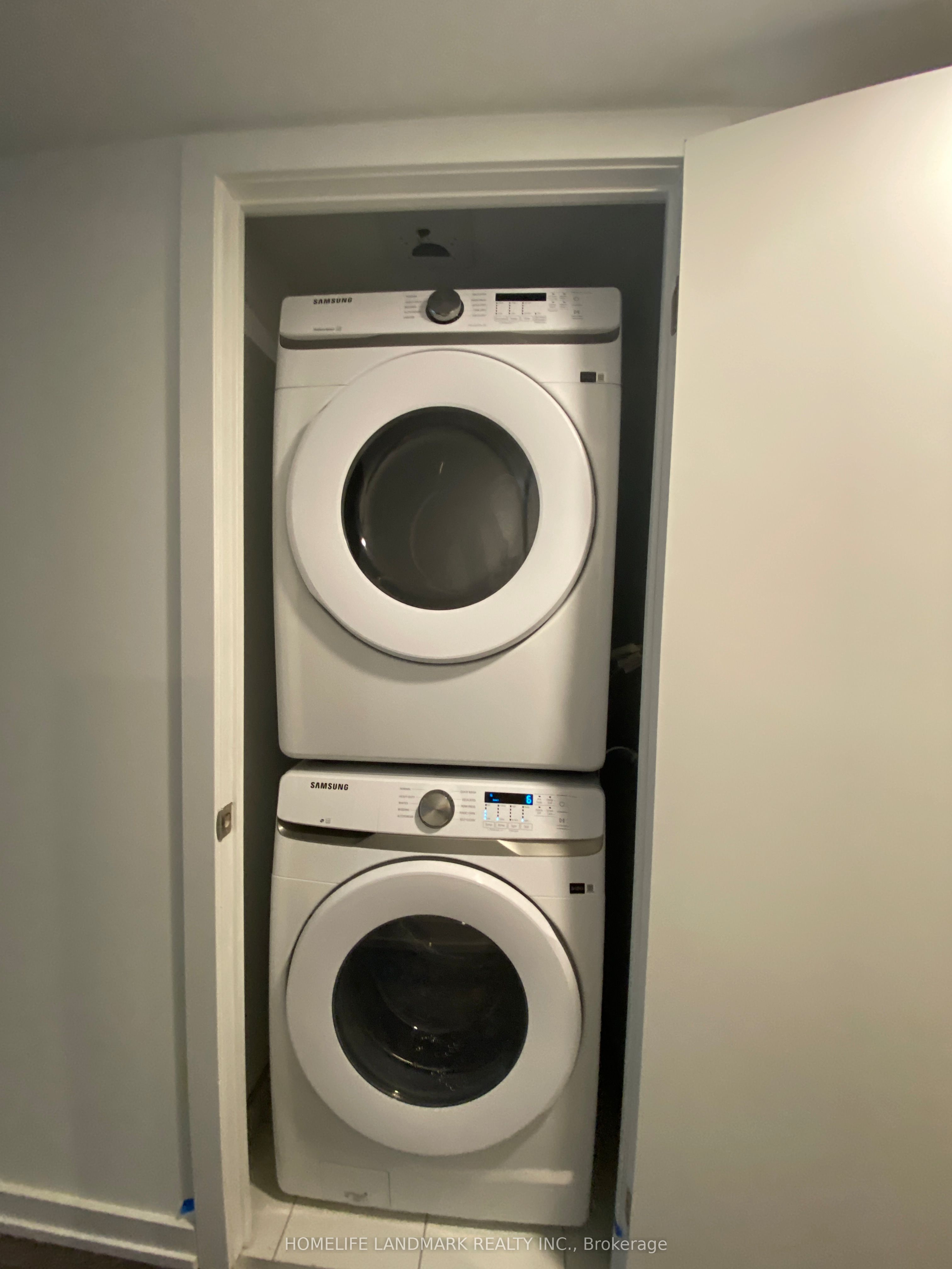 Additional image 3 of 1807-1455 Celebration Drive, Pickering, ON, L1W 0C3