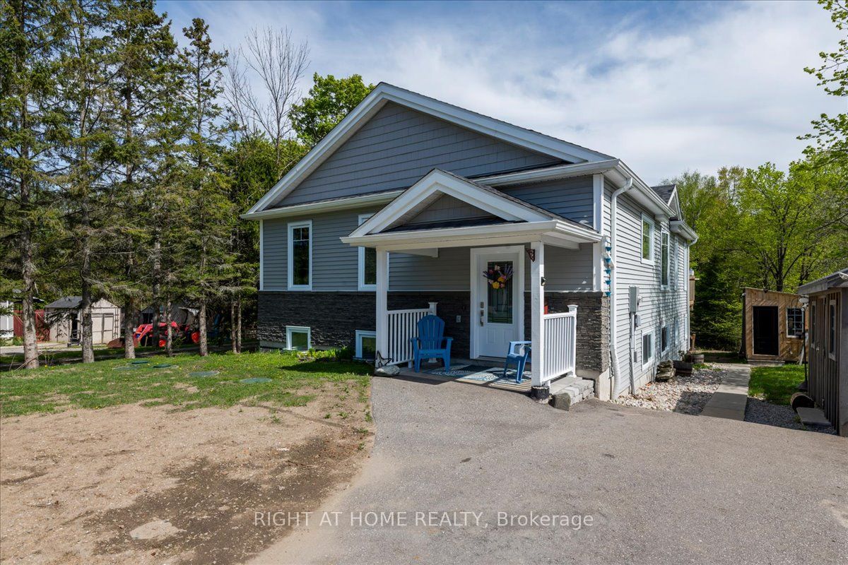 15204 Highway 12 Highway, Tay, ON, L0K 2A0 photo 2