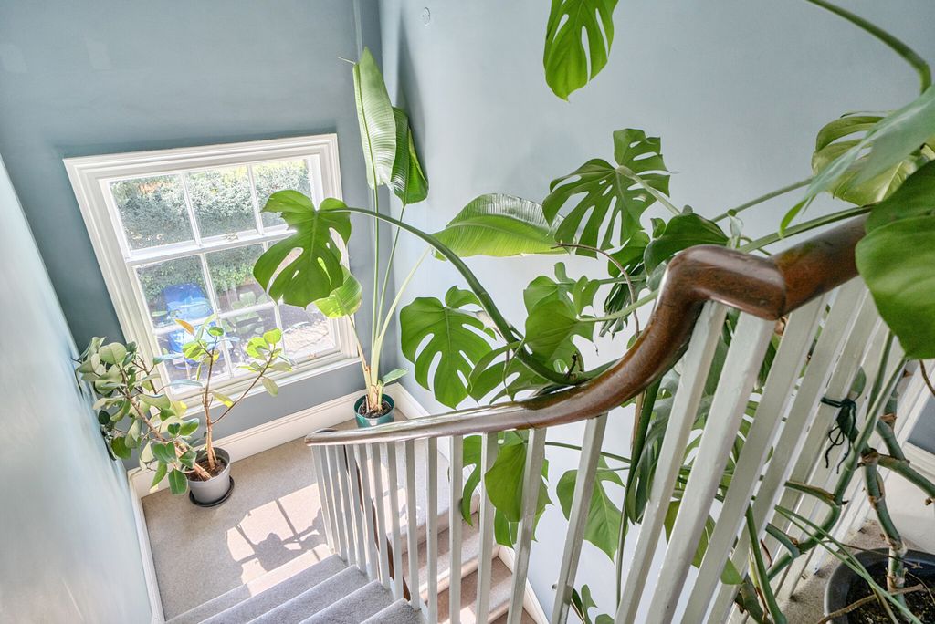 Additional image 22 of 2 bed flat for saleAbbots Walk, Reading, Berkshire RG1