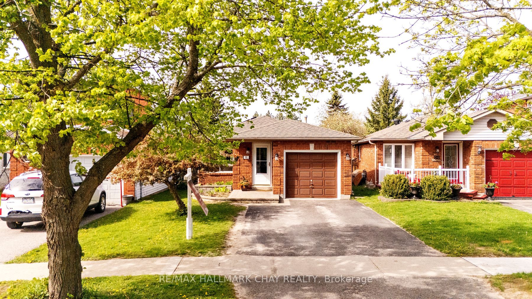 90 Laidlaw Drive, Barrie, ON, L4N 7S2 photo 2