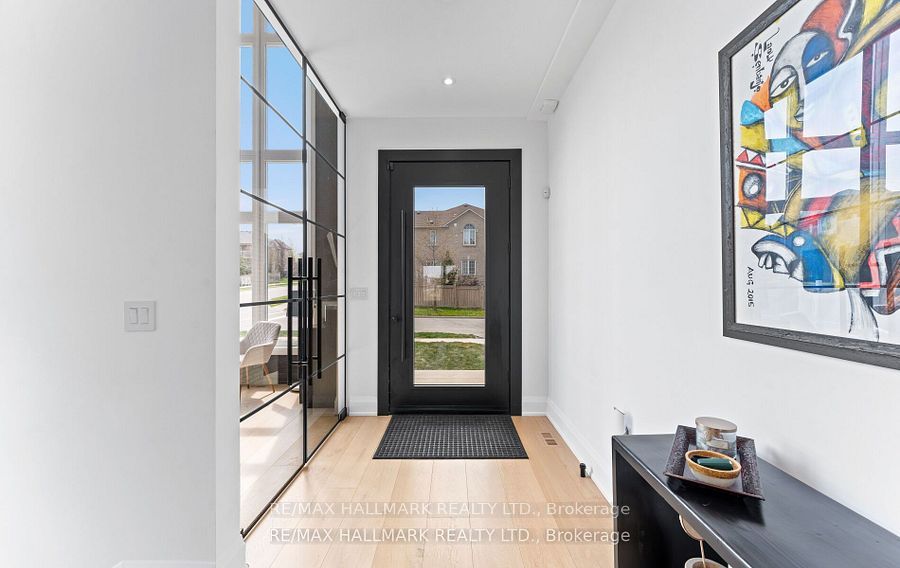 88 Cosford Street, Aurora, ON, L4G 0G6 photo 3