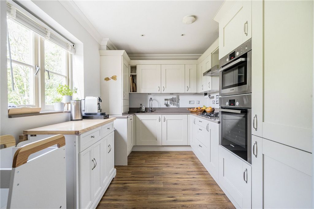 Additional image 4 of 2 bed flat for saleFortescue Street, Norton St. Philip, Bath, Somerset BA2