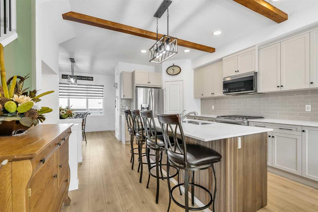 7 Emberside Park, Cochrane, AB, T4C3H8