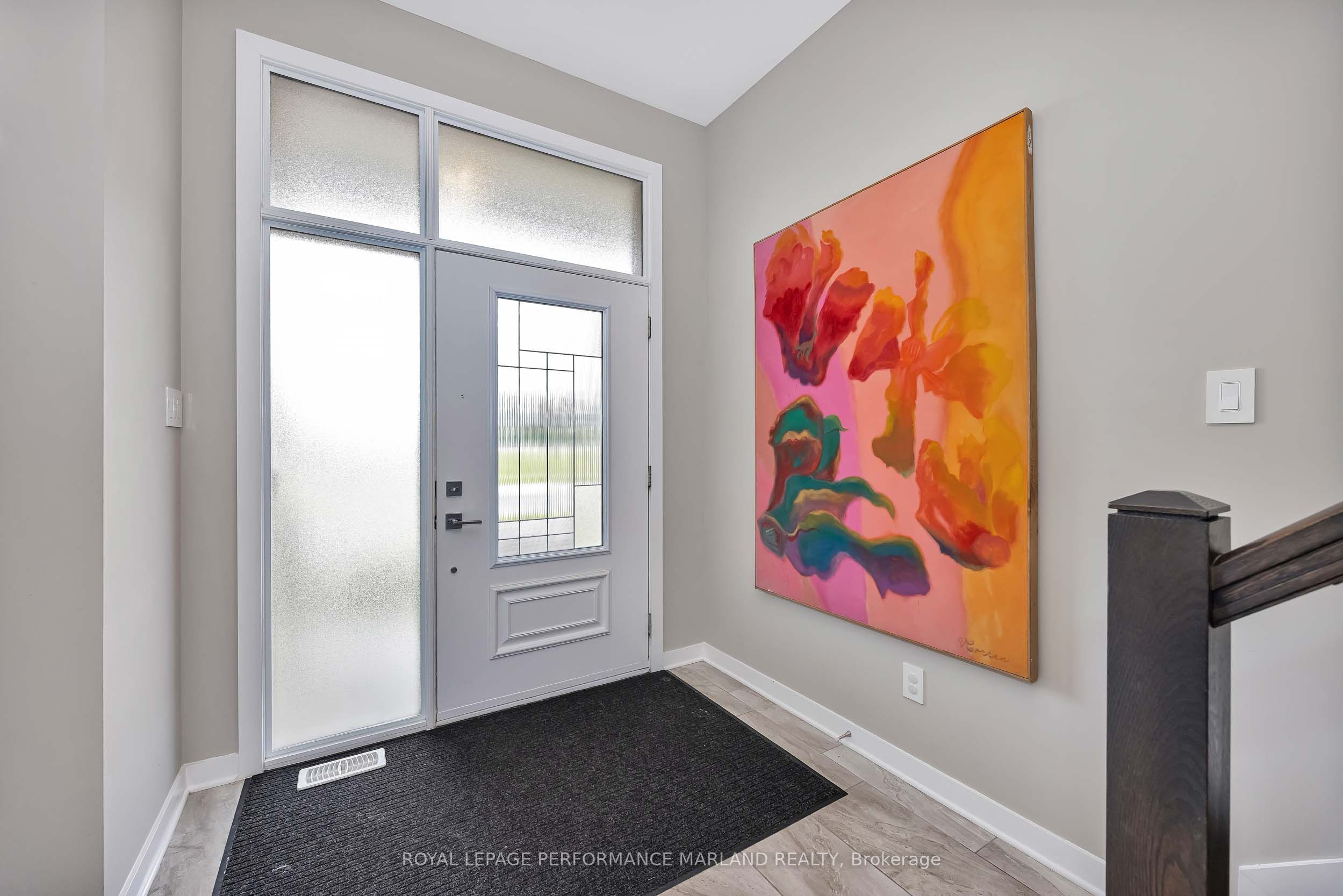 Additional image 2 of 462 Codds Road, Ottawa, ON, K1K 3X3
