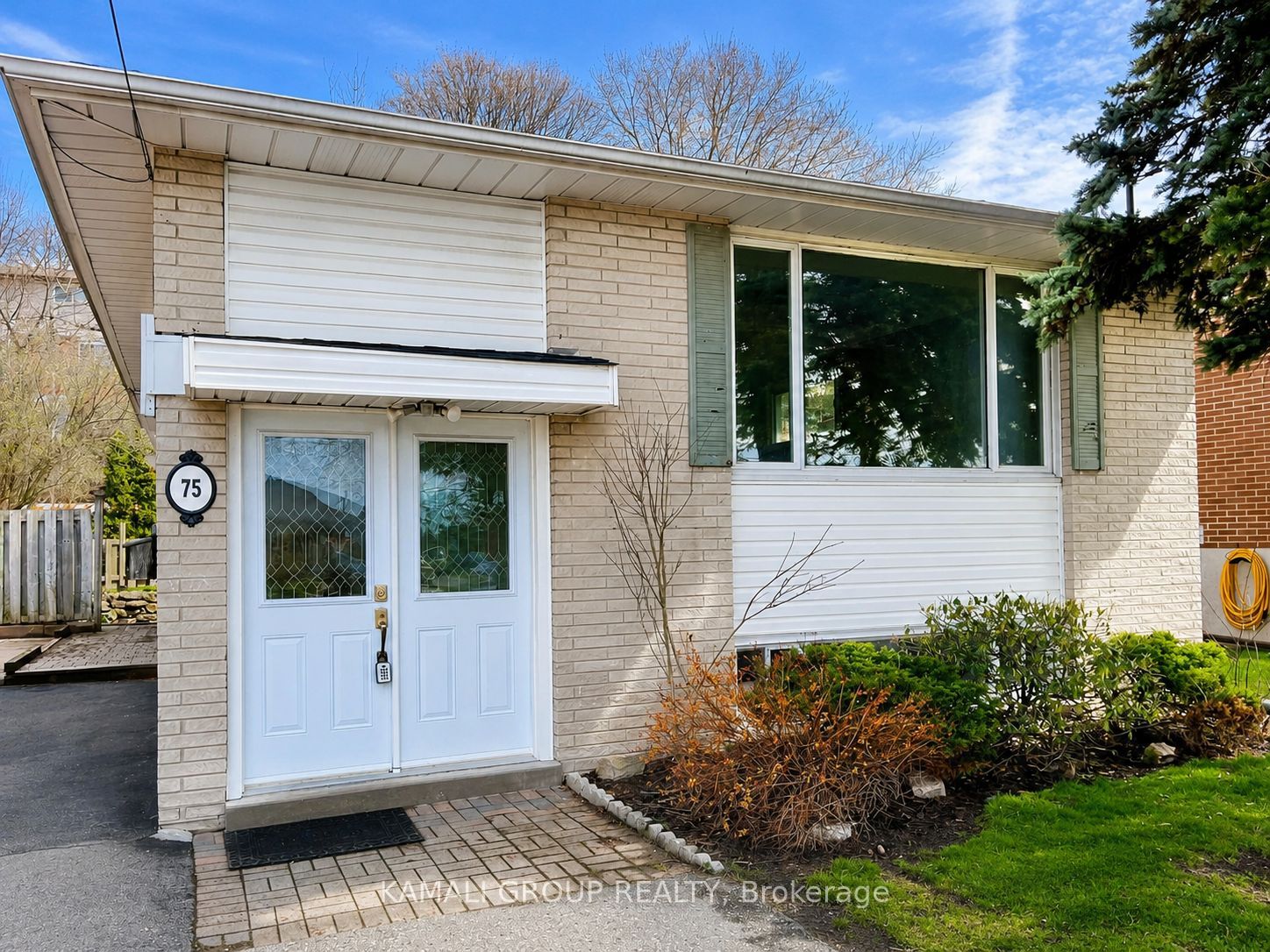 BSMT-75 Keewatin Street S, Oshawa, ON, L1H 6Z2 photo 2