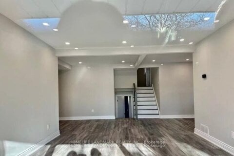 Additional image 6 of 2421 Speyside Drive, Mississauga, ON, L5K 1X5