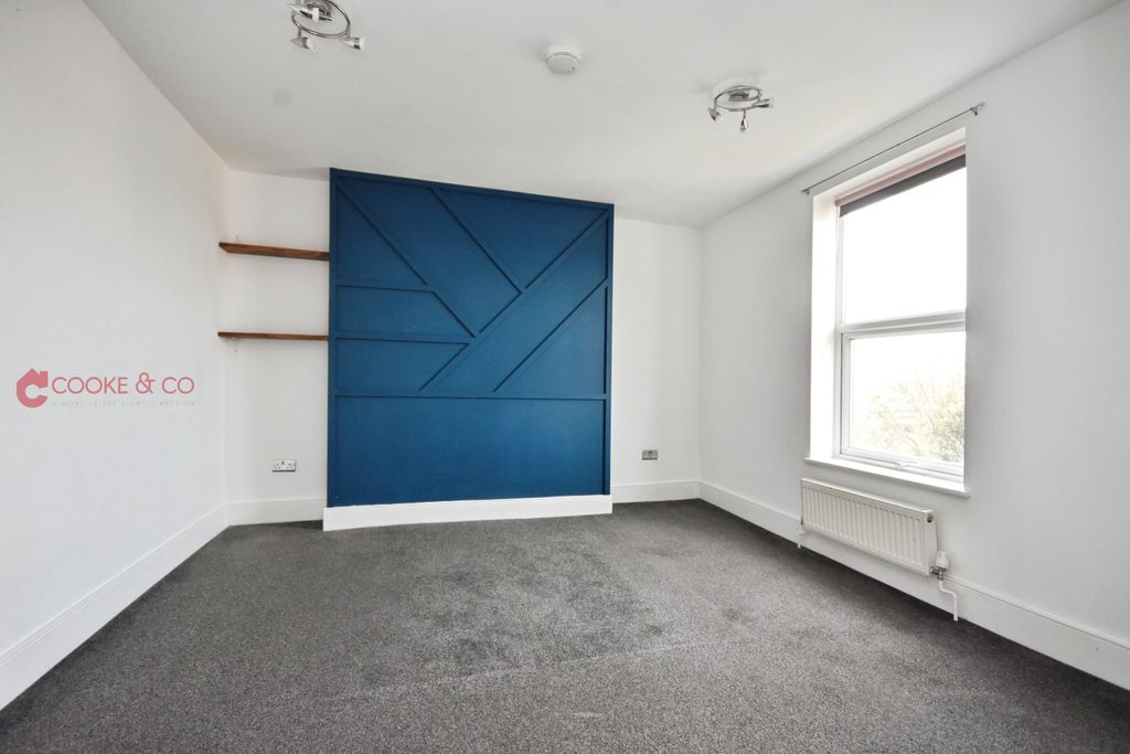 Additional image 14 of 8 bed flat for saleArklow Square, Ramsgate, Kent CT11