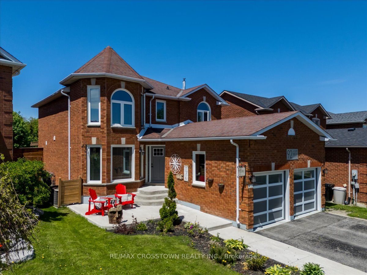 92 Golden Meadow Road, Barrie, ON, L4N 7G4 photo 2