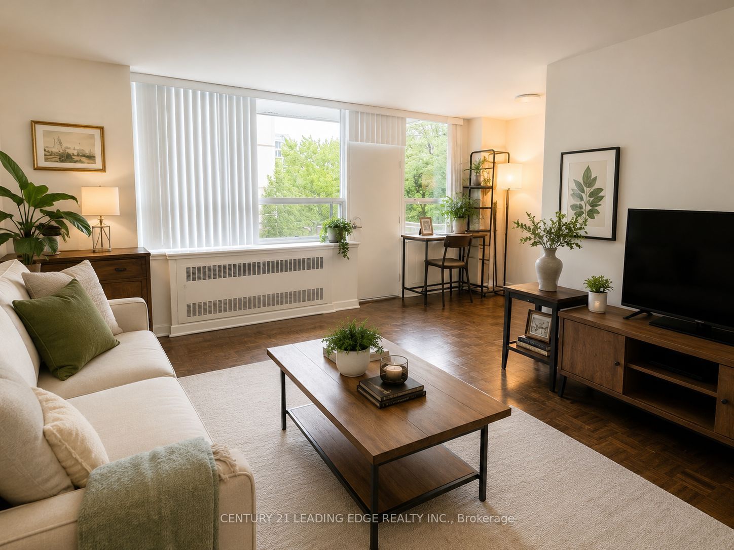 211-103 Avenue Road, Toronto, ON, M5R 2G9