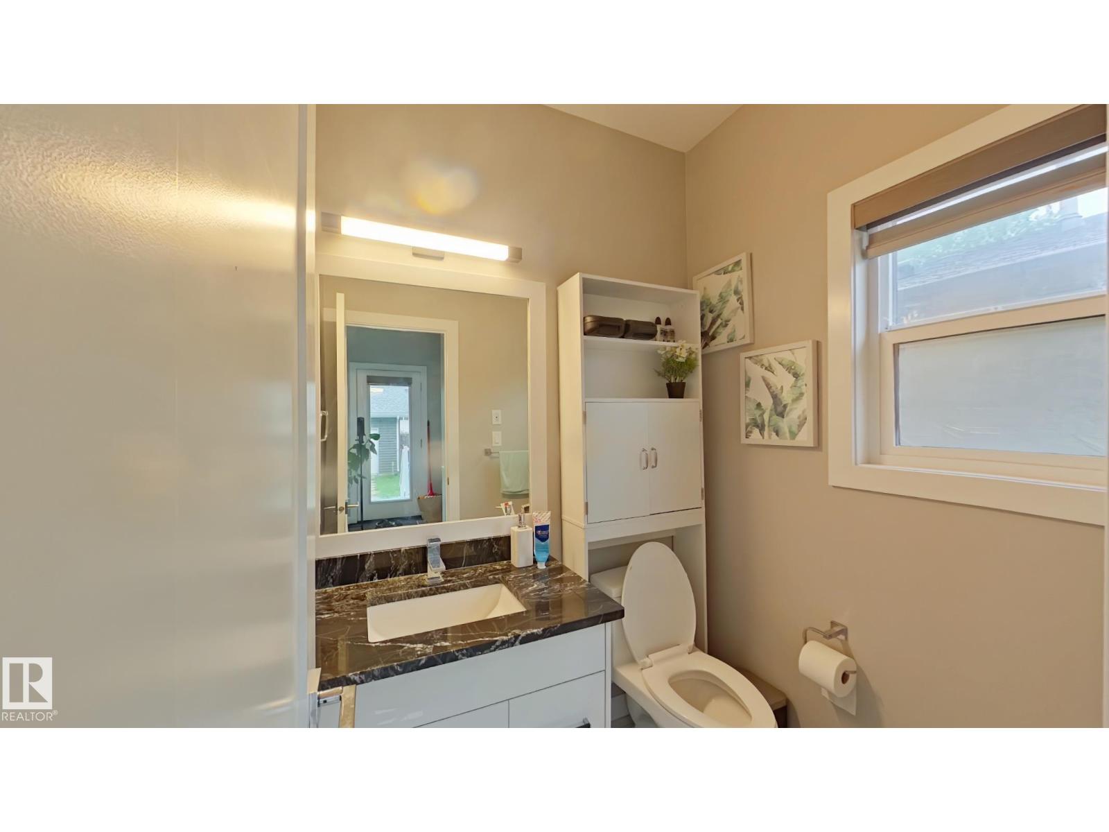 8543 80 Avenue NW, Edmonton, AB, T6C0T2 photo 5