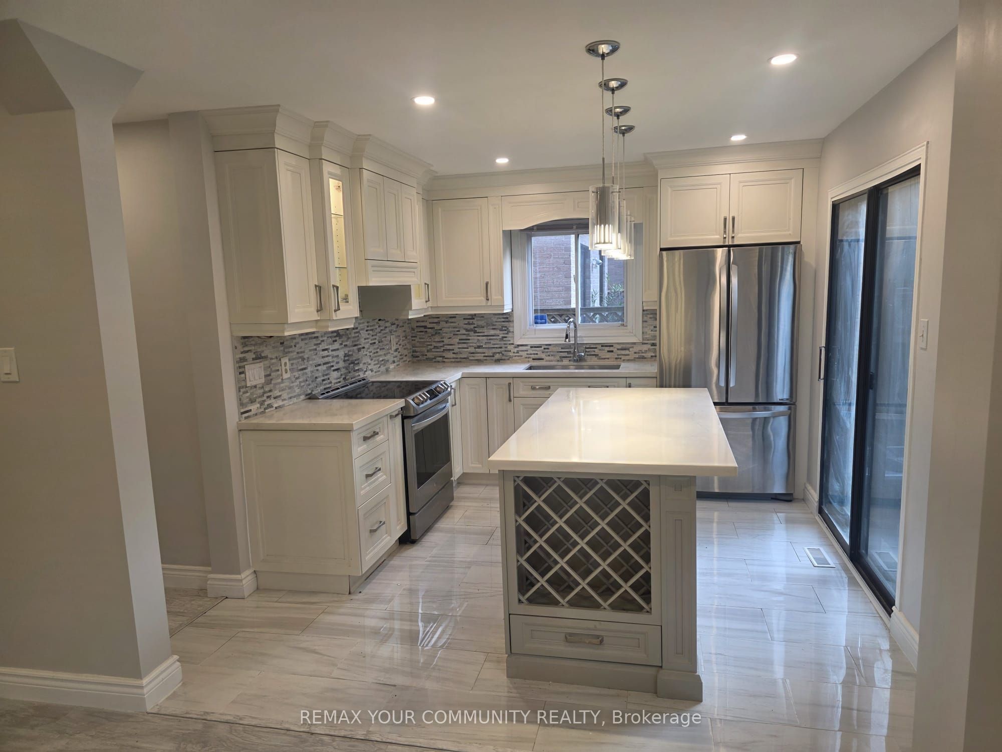62 Deverill Crescent, Ajax, ON, L1T 1S6 photo 5