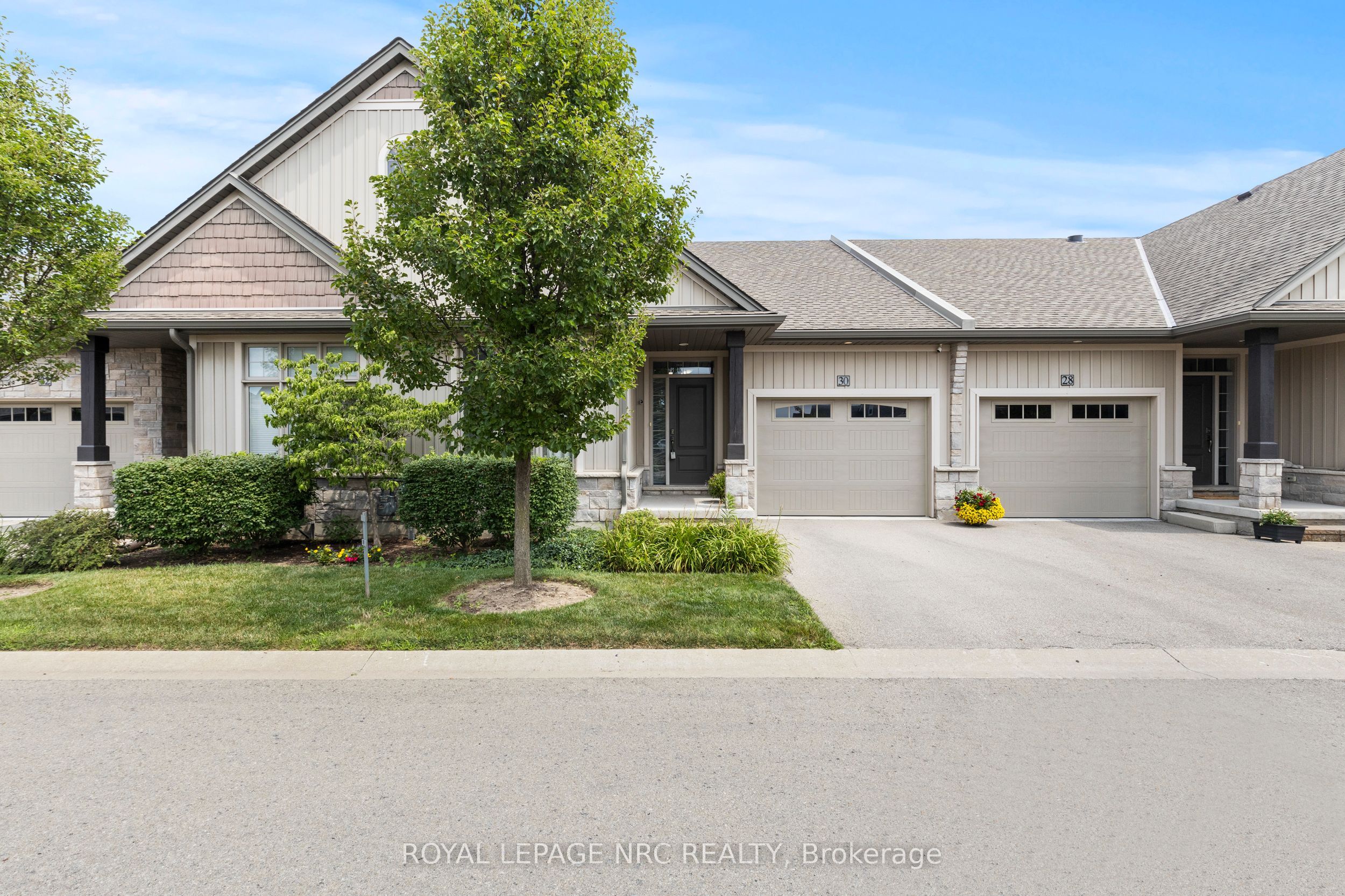 30 Blossom Common, St. Catharines, ON, L2M 0B3