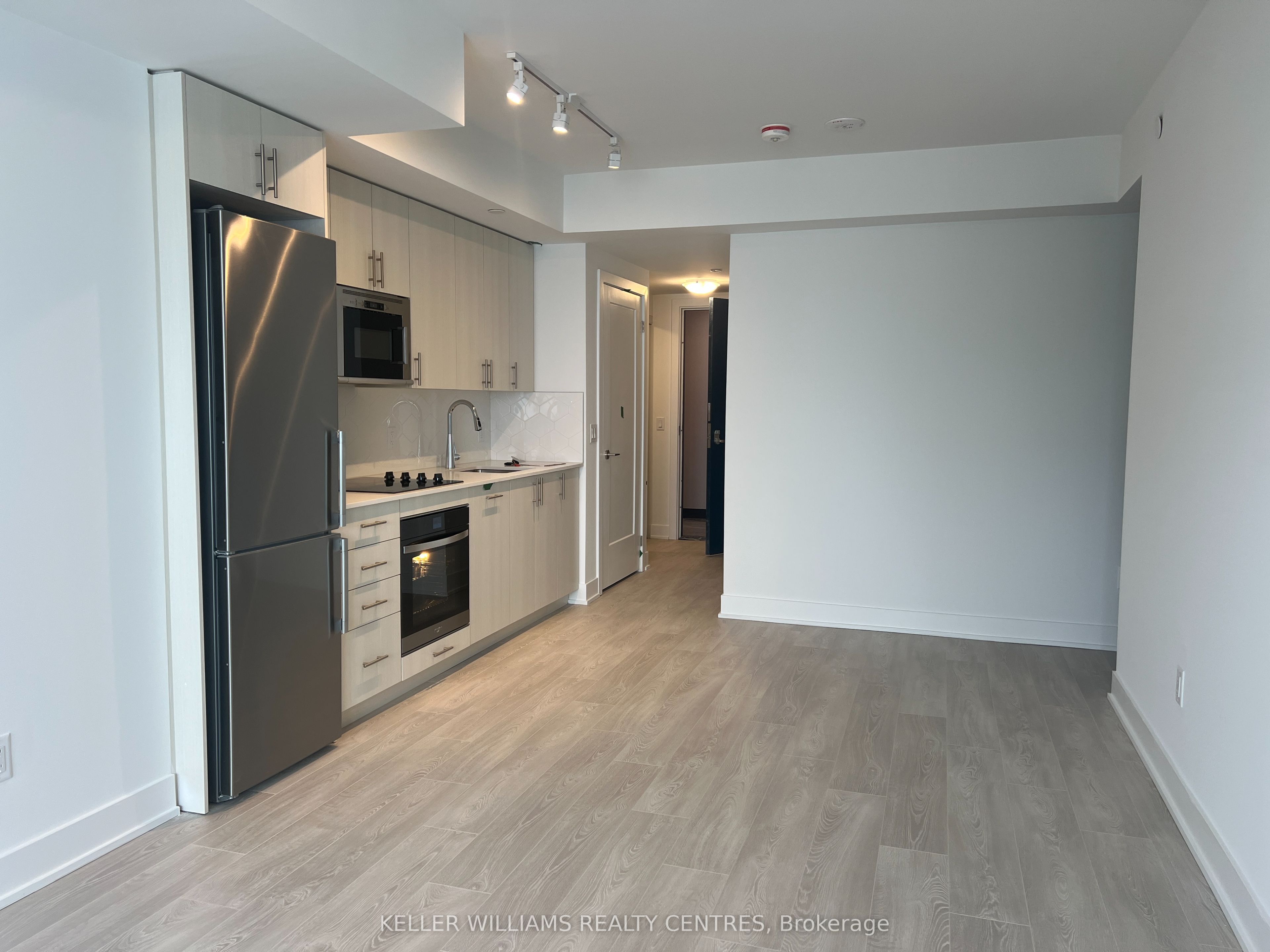 2514-2545 Simcoe Street N, Oshawa, ON, L1H 7K4 photo 4