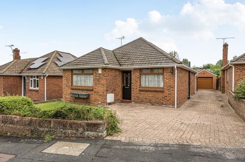 Clifton Gardens, West End, Southampton SO18