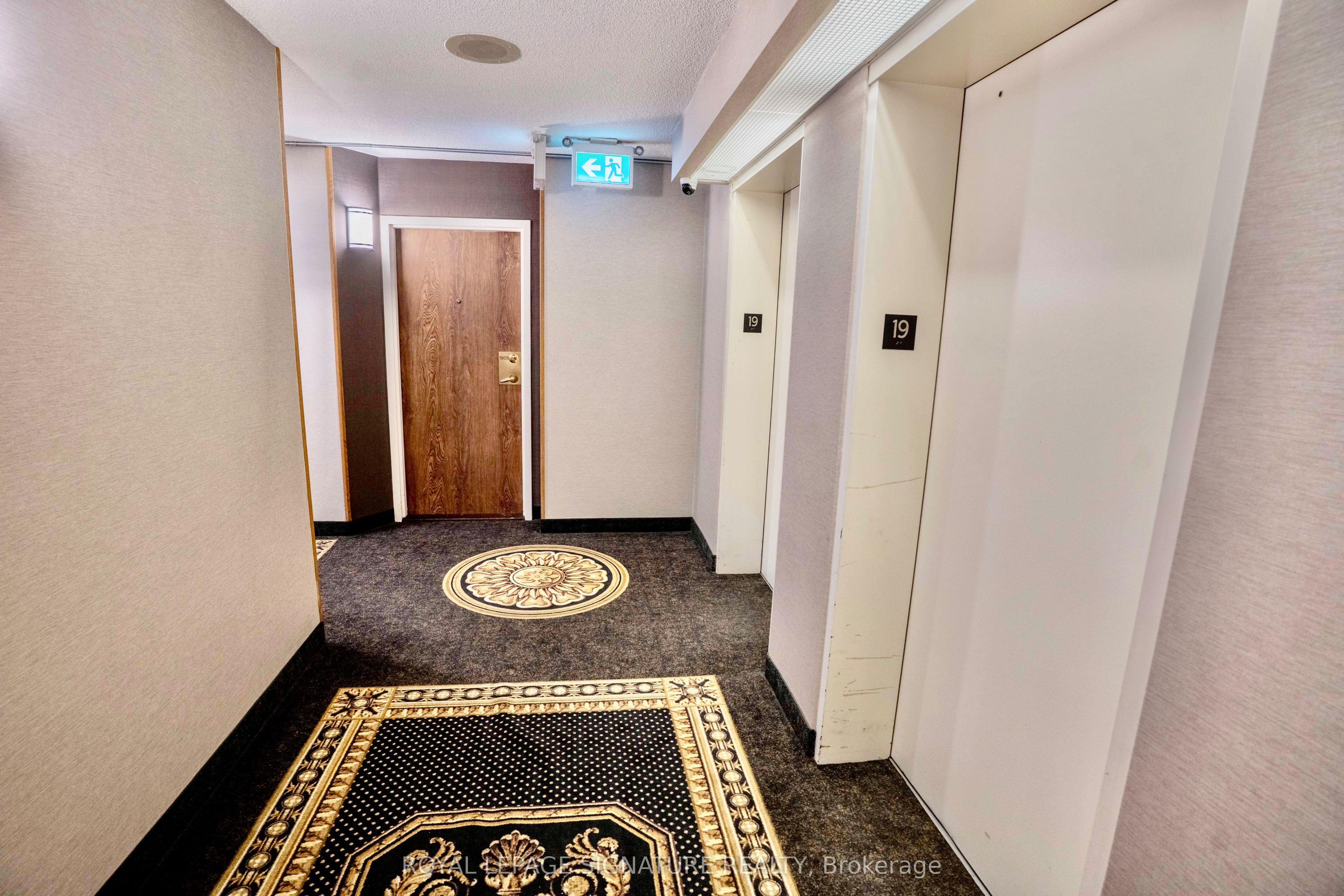 Additional image 2 of 1905-550 Webb Drive, Mississauga, ON, L5B 3Y4
