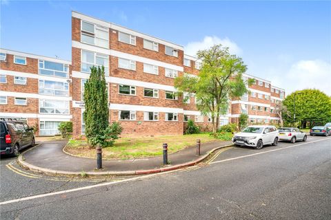 Langham Gardens, West Ealing W13