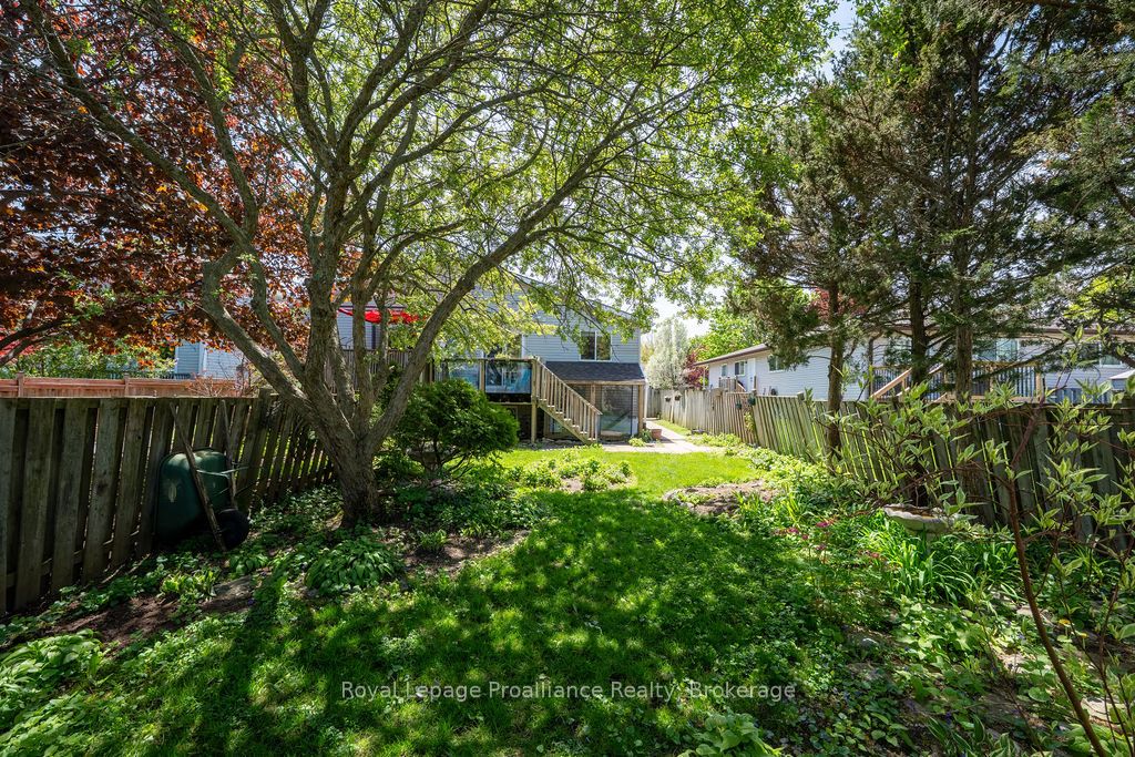 611 Barnsley Crescent, Kingston, ON, K7M 8X4 photo 5